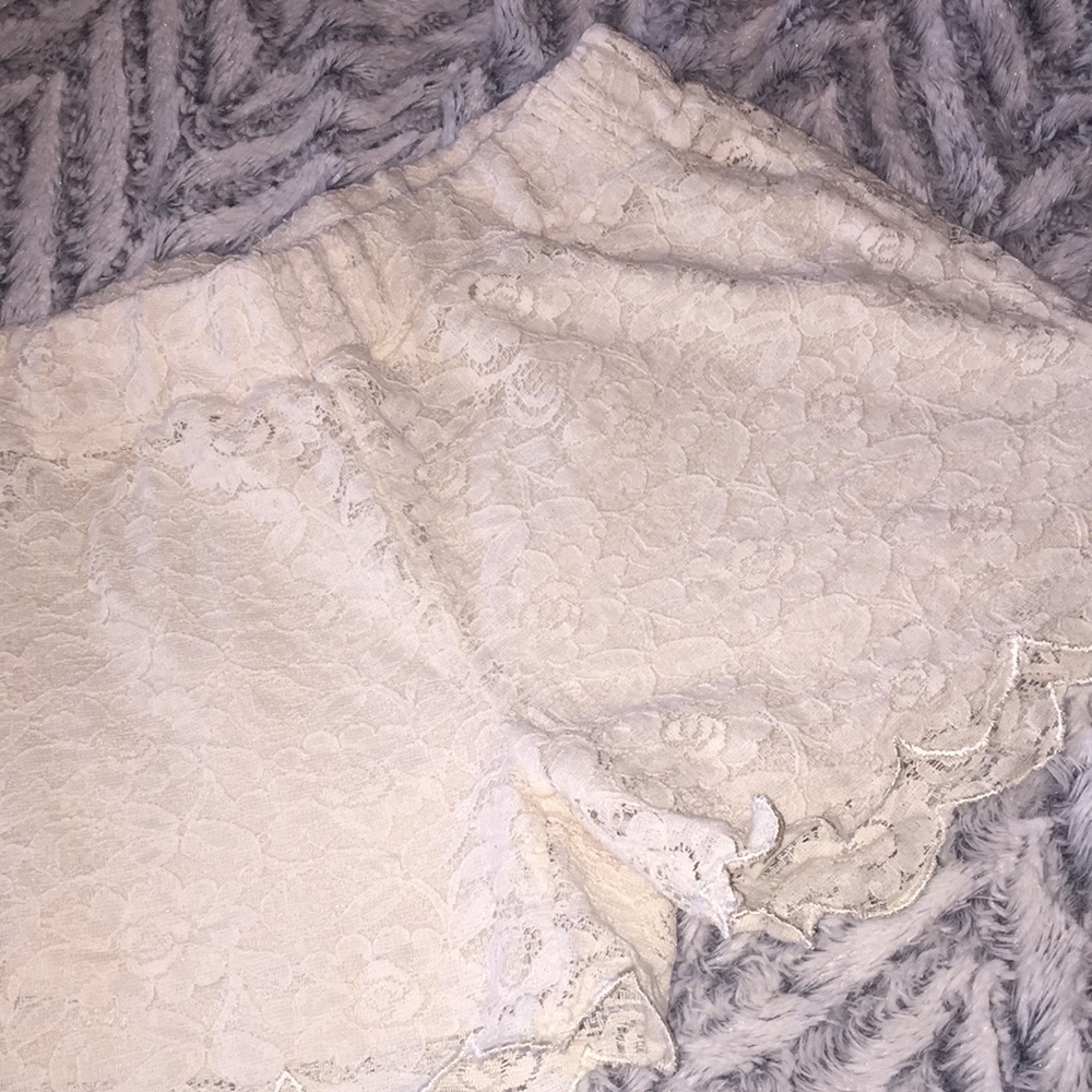 White lace shorts